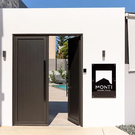 Monti Luxury Villa, With Heated Pool & Hot Tub
