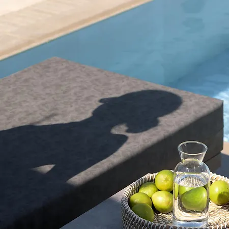 Monti Luxury Villa, With Heated Pool & Hot Tub Villa